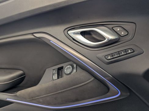 Certified 2021 Chevrolet Camaro LT RWD image 21