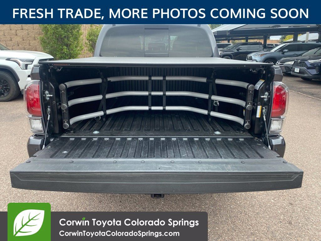 Used 2021 Toyota Tacoma TRD Pro AWD/4WD image 12
