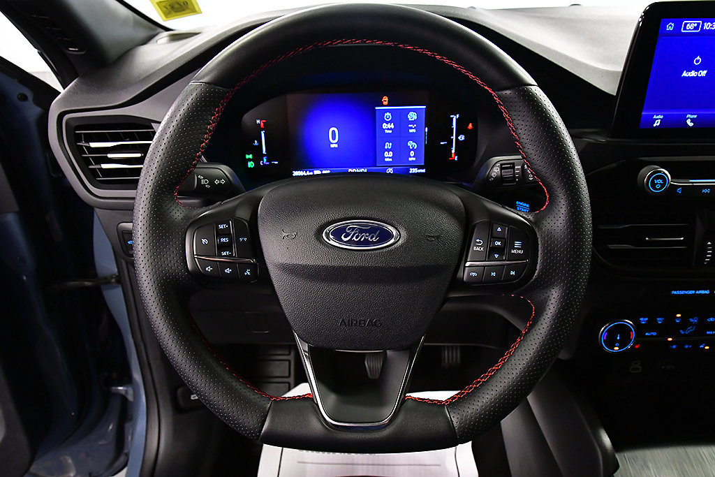 Used 2025 Ford Escape ST-Line Select AWD/4WD image 19