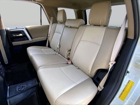 Used 2022 Toyota 4Runner SR5 Premium w/ Moonroof Package RWD image 20