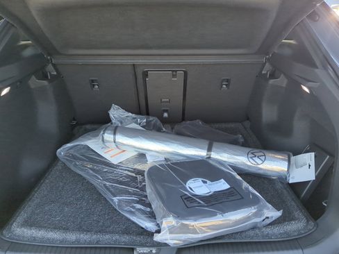 New 2025 Volkswagen ID.4 Pro S RWD image 32
