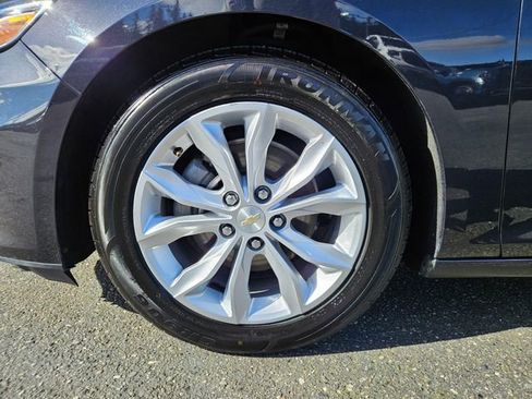 Used 2023 Chevrolet Malibu LT image 9