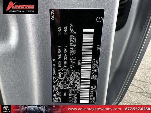 Certified 2025 Toyota 4Runner TRD Off-Road Premium image 22