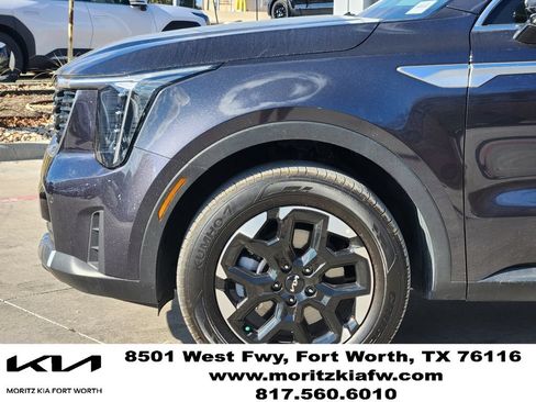 Used 2025 Kia Sorento S AWD/4WD image 5