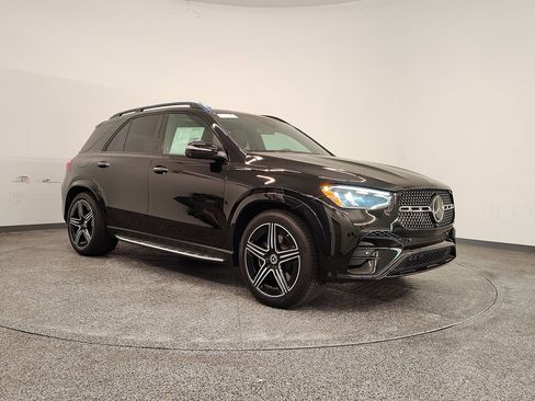 New 2026 Mercedes-Benz GLE 580 4MATIC image 7