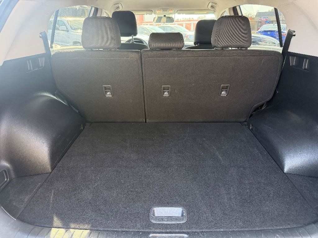 Used 2019 Kia Sportage LX FWD image 13