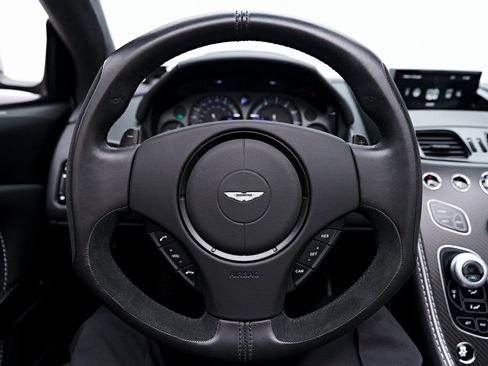 Used 2016 Aston Martin DB9 GT image 90