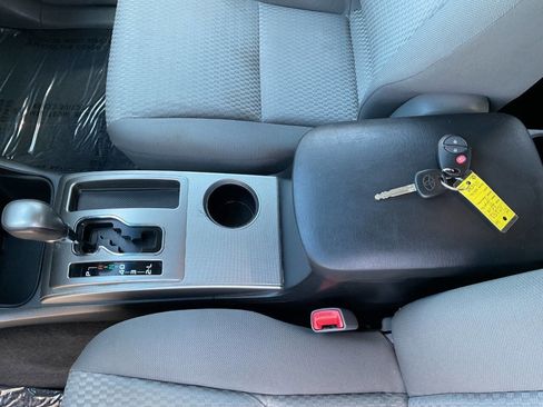 Used 2014 Toyota Tacoma 4x4 Double Cab w/ SR5 Package image 24