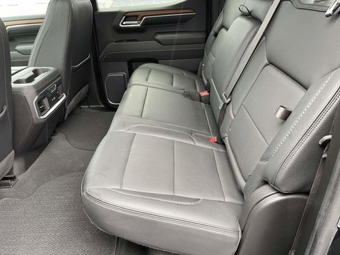 Certified 2023 GMC Sierra 1500 Denali w/ Denali Reserve Package AWD/4WD image 18