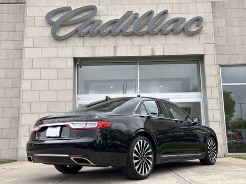 Used 2019 Lincoln Continental Black Label AWD/4WD image 4