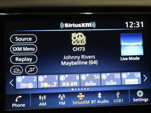 Used 2022 Nissan Kicks SR image 32