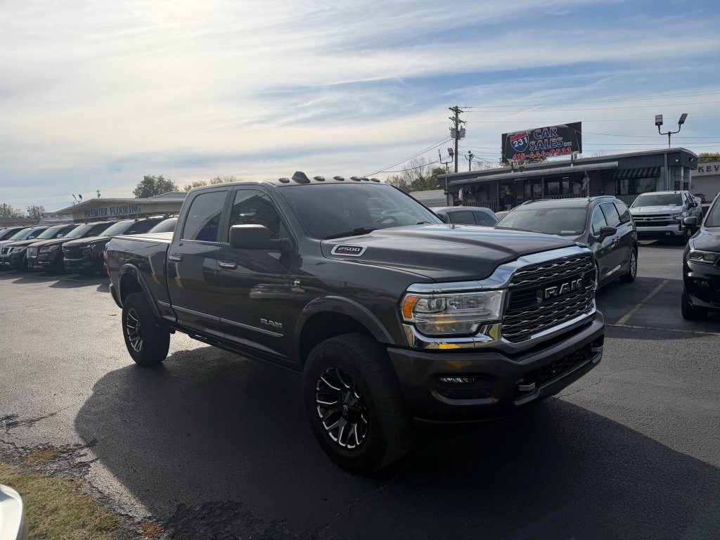 Used 2021 RAM 2500 Limited w/ Towing Technology Group AWD/4WD image 2