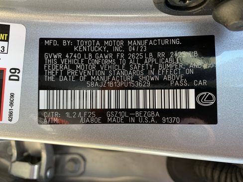 Used 2023 Lexus ES 350 F Sport w/ Accessory Package (Z2) image 36