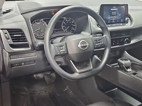 Certified 2025 Nissan Rogue S AWD/4WD image 15