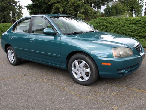 Used 2006 Hyundai Elantra GLS FWD image 2