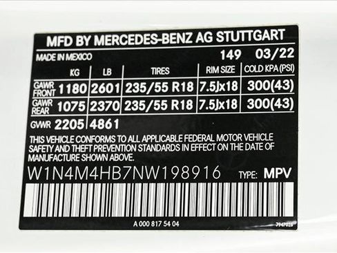 Certified 2022 Mercedes-Benz GLB 250 4MATIC image 27