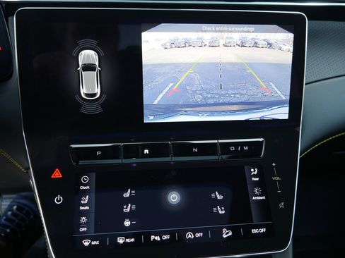 Used 2023 Maserati Grecale Modena image 46