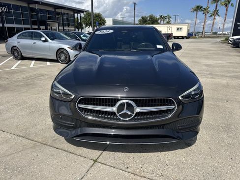 Used 2024 Mercedes-Benz C 300 Sedan image 2