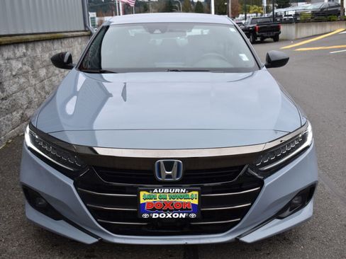 Used 2022 Honda Accord Sport image 2