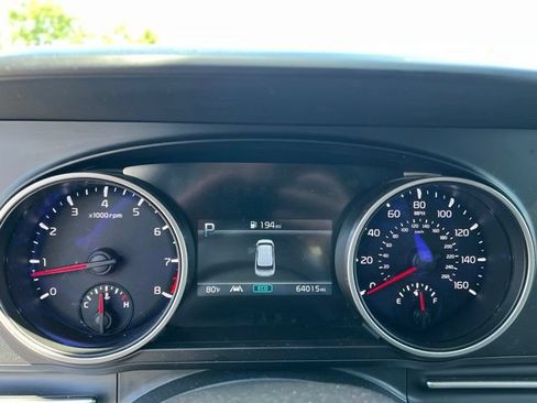 Used 2022 Kia Carnival LX FWD image 12