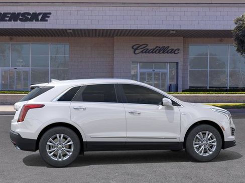 New 2026 Cadillac XT5 Luxury w/ LPO, Floor Liner Package FWD image 5