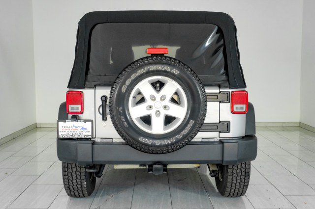 Used 2017 Jeep Wrangler Unlimited Sport w/ Quick Order Package 24S AWD/4WD image 7