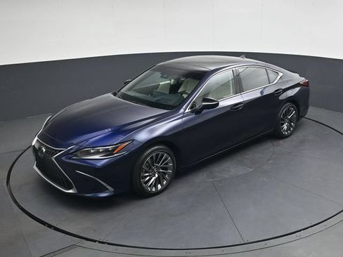 Used 2025 Lexus ES 350 Ultra Luxury FWD image 28