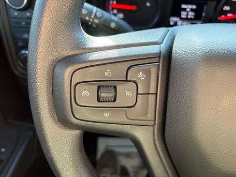 Used 2025 Chevrolet Silverado 2500 W/T image 13