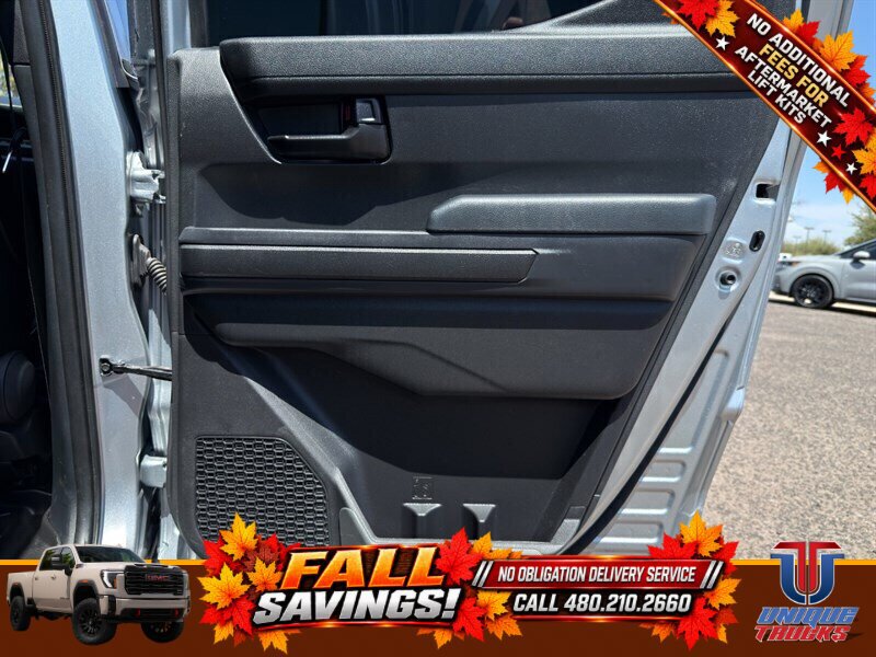 Used 2024 Toyota Tacoma SR AWD/4WD image 26