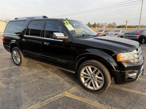 Used 2017 Ford Expedition EL Platinum image 3