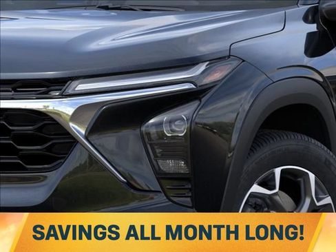New 2026 Chevrolet Trax LT w/ Driver Confidence Package FWD image 10