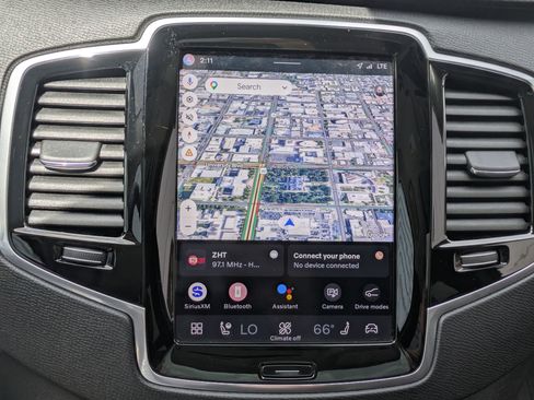 Used 2023 Volvo XC90 B6 Plus w/ Protection Package Premier image 22