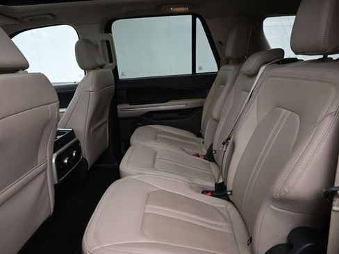 Used 2024 Ford Expedition Max Limited image 19