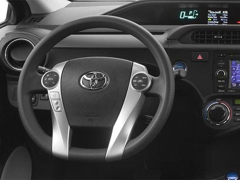 Used 2013 Toyota Prius C Two FWD image 4