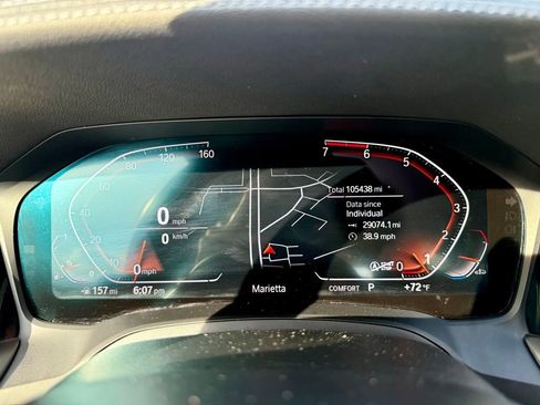 Used 2021 BMW 330i Sedan w/ M Sport Package RWD image 39