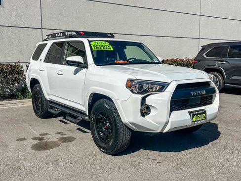 Used 2024 Toyota 4Runner SR5 image 3