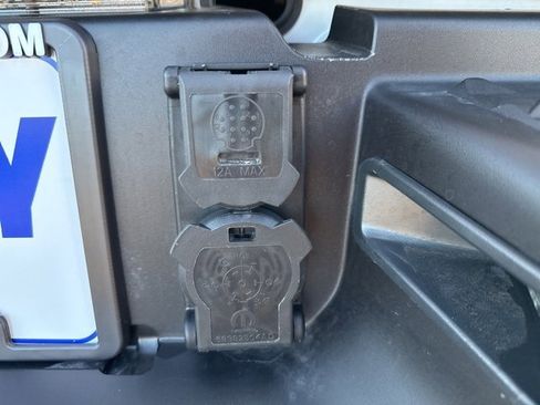 New 2026 RAM 3500 Laramie w/ Towing Technology Group image 18