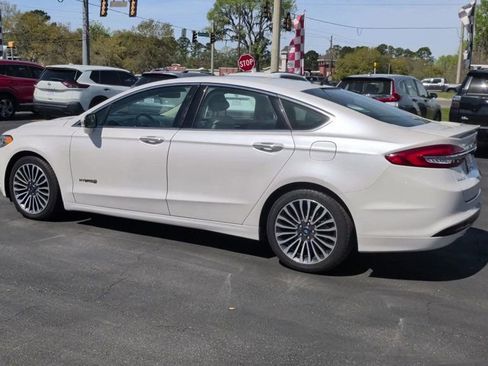 Used 2018 Ford Fusion Titanium image 6