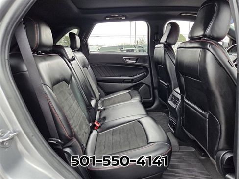 Used 2020 Ford Edge ST-Line w/ Cold Weather Package image 18