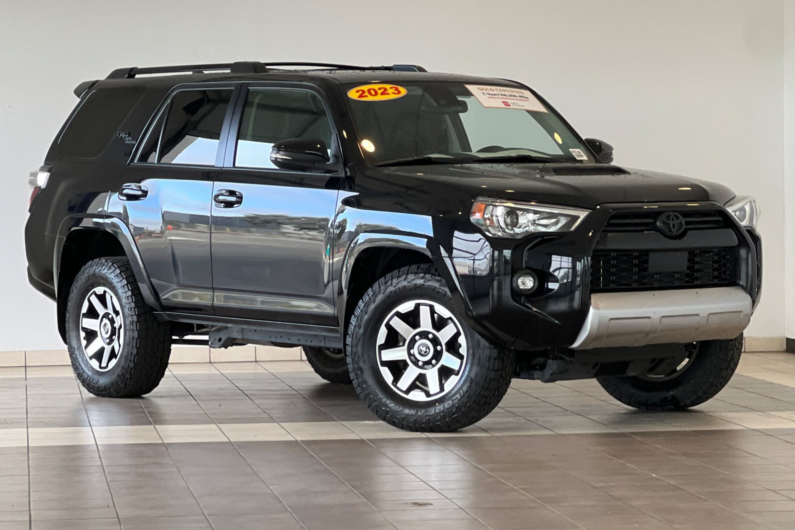 Certified 2023 Toyota 4Runner TRD Off-Road Premium w/ Moonroof Package AWD/4WD image 2