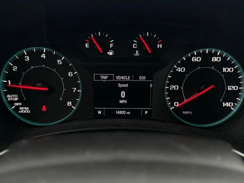 Used 2023 Chevrolet Equinox LS image 25