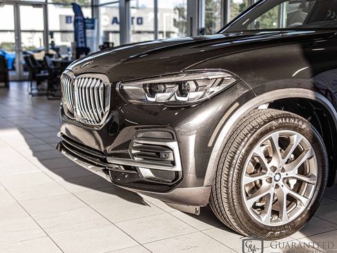 Used 2022 BMW X5 xDrive40i w/ Premium Package image 5