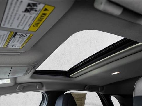 Used 2025 MAZDA CX-30 AWD 2.5 S w/ Preferred Package image 11