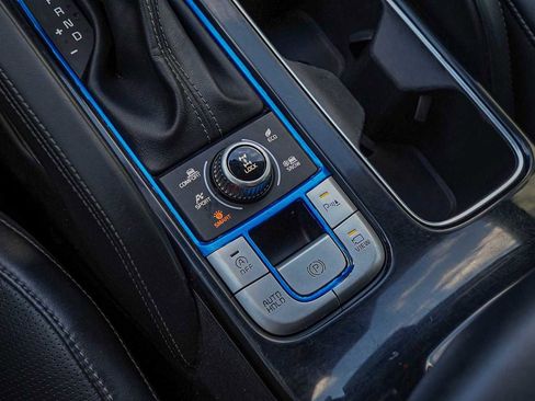 Certified 2022 Kia Telluride SX w/ SX Prestige Package image 22