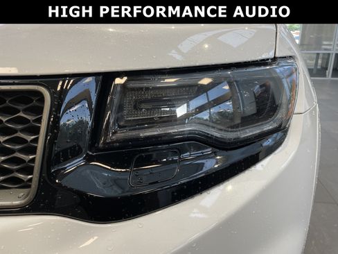 Used 2021 Jeep Grand Cherokee Trackhawk AWD/4WD image 5