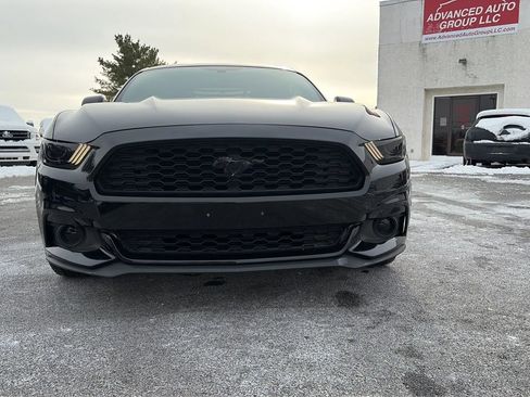 Used 2017 Ford Mustang Coupe image 20