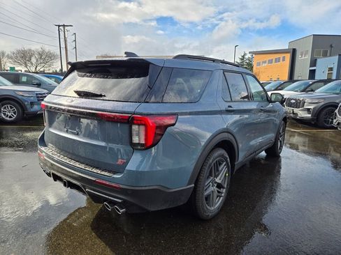 New 2026 Ford Explorer ST w/ Sun And Sound Package image 5