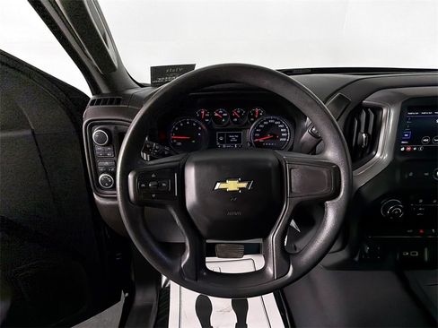Used 2021 Chevrolet Silverado 1500 Custom image 11