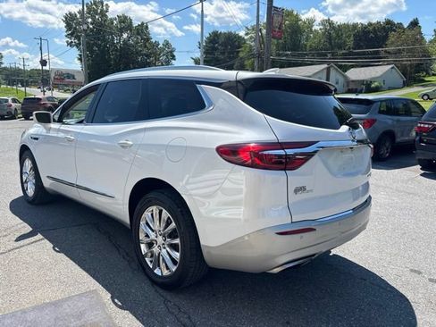 Used 2018 Buick Enclave Premium w/ Experience Buick Package AWD/4WD image 4