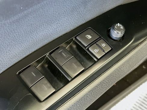 Certified 2025 Toyota Camry SE image 20